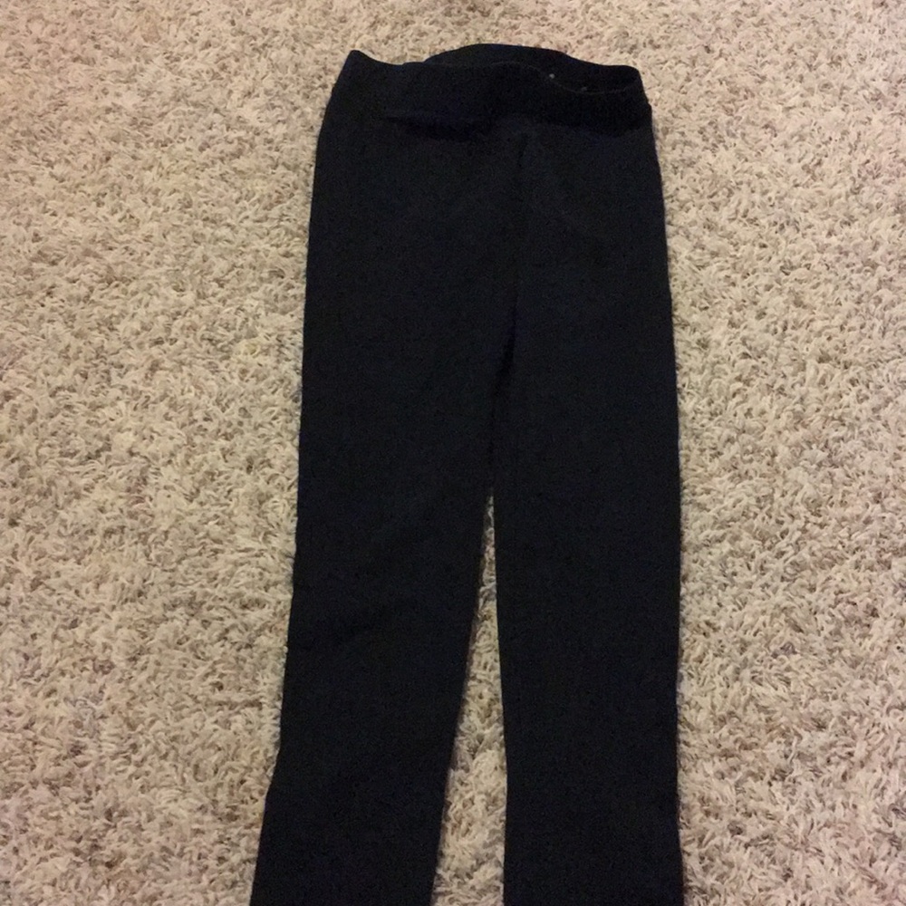 Black leggings